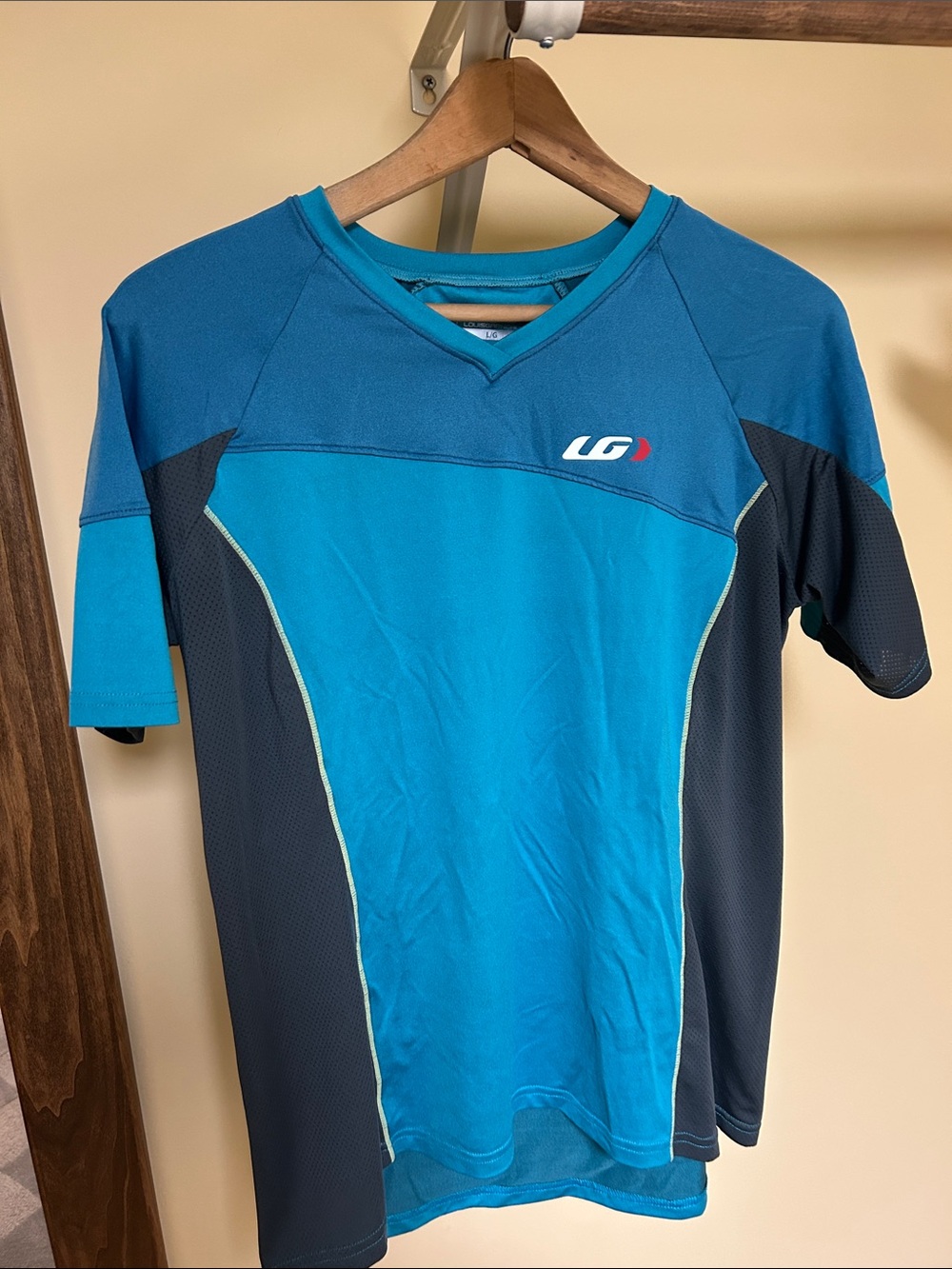 Women’s Louis Garneau Blue Athletic Cycling Jersey Large